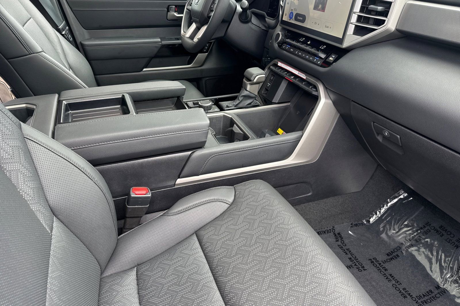 Certified 2025 Toyota Tundra Limited AWD/4WD image 21
