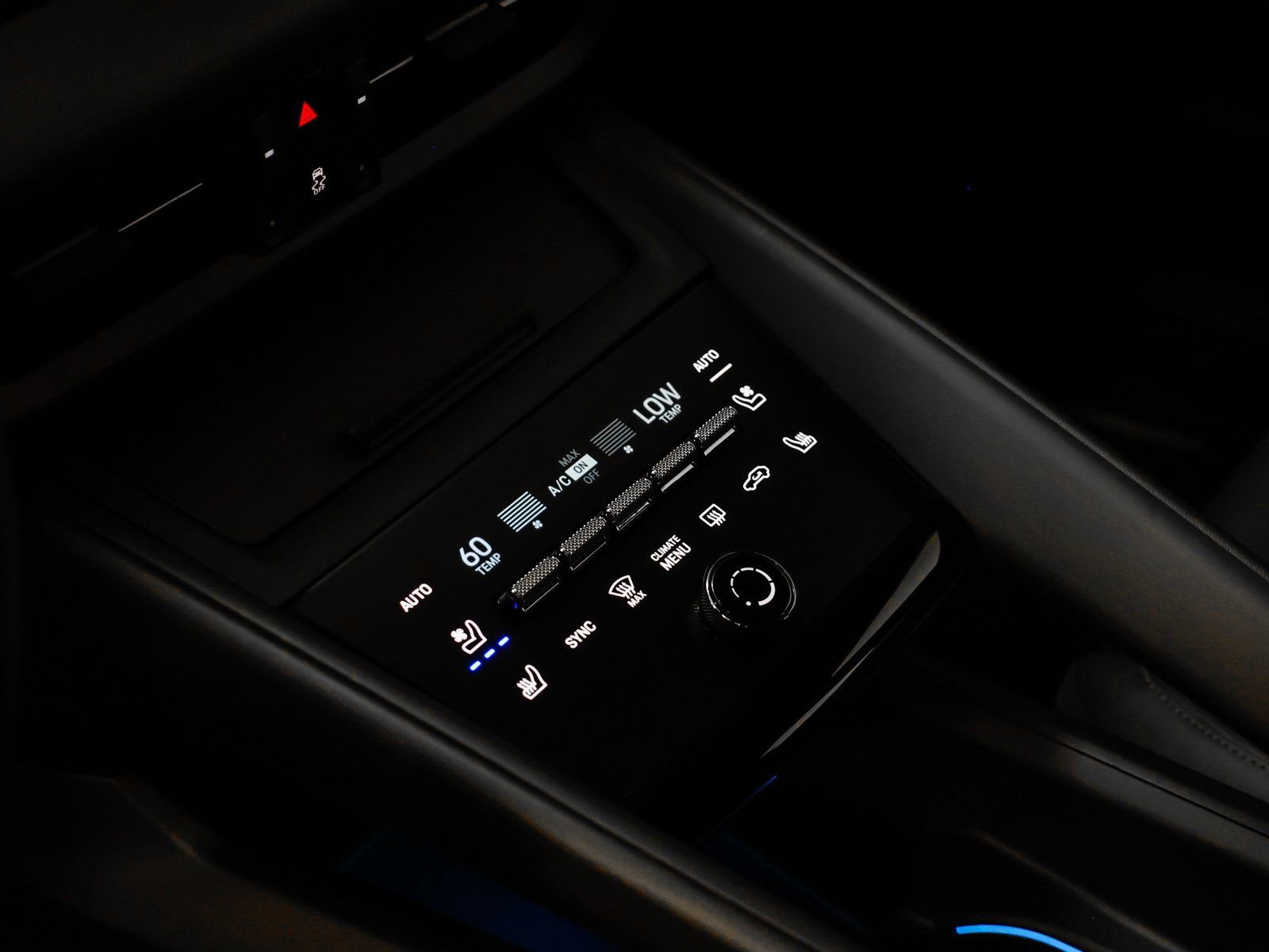 Certified 2025 Porsche Macan 4S Electric image 28