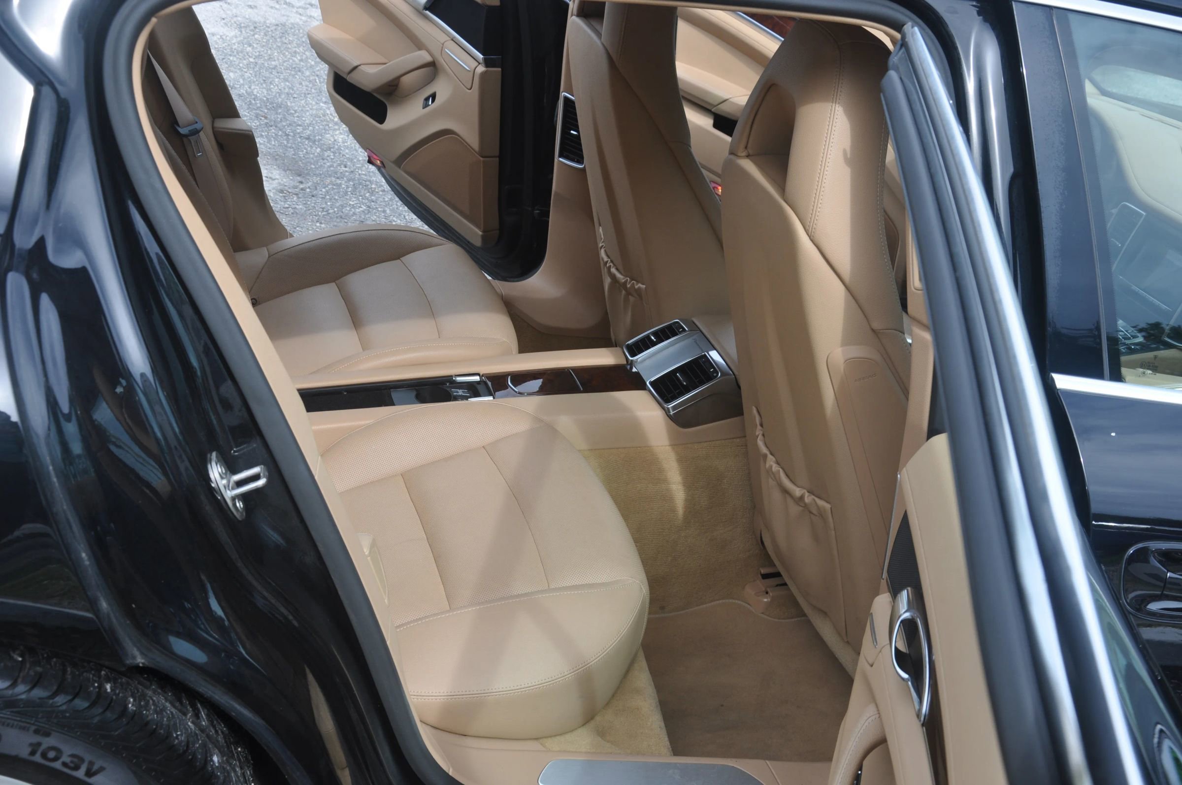 Used 2013 Porsche Panamera 4S image 20