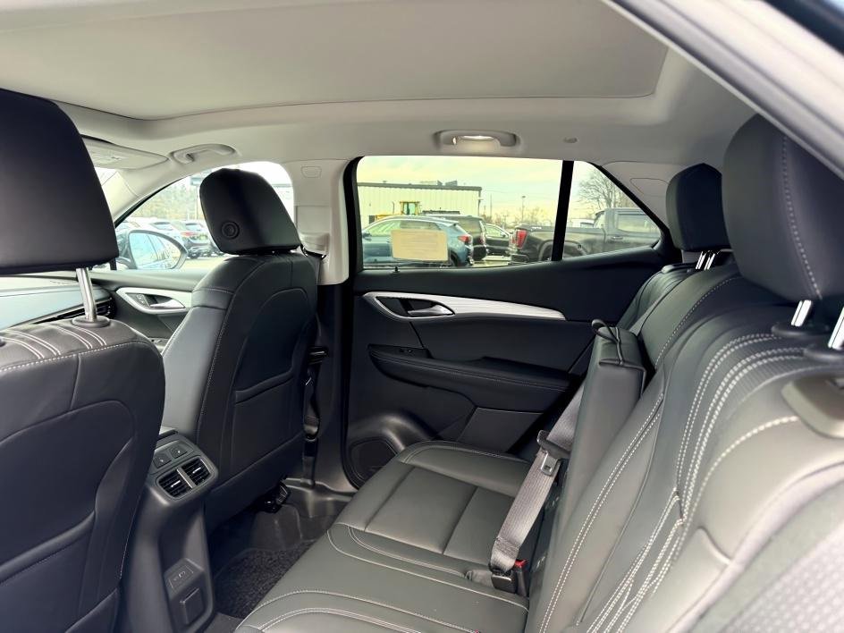 New 2026 Buick Envision Avenir image 7