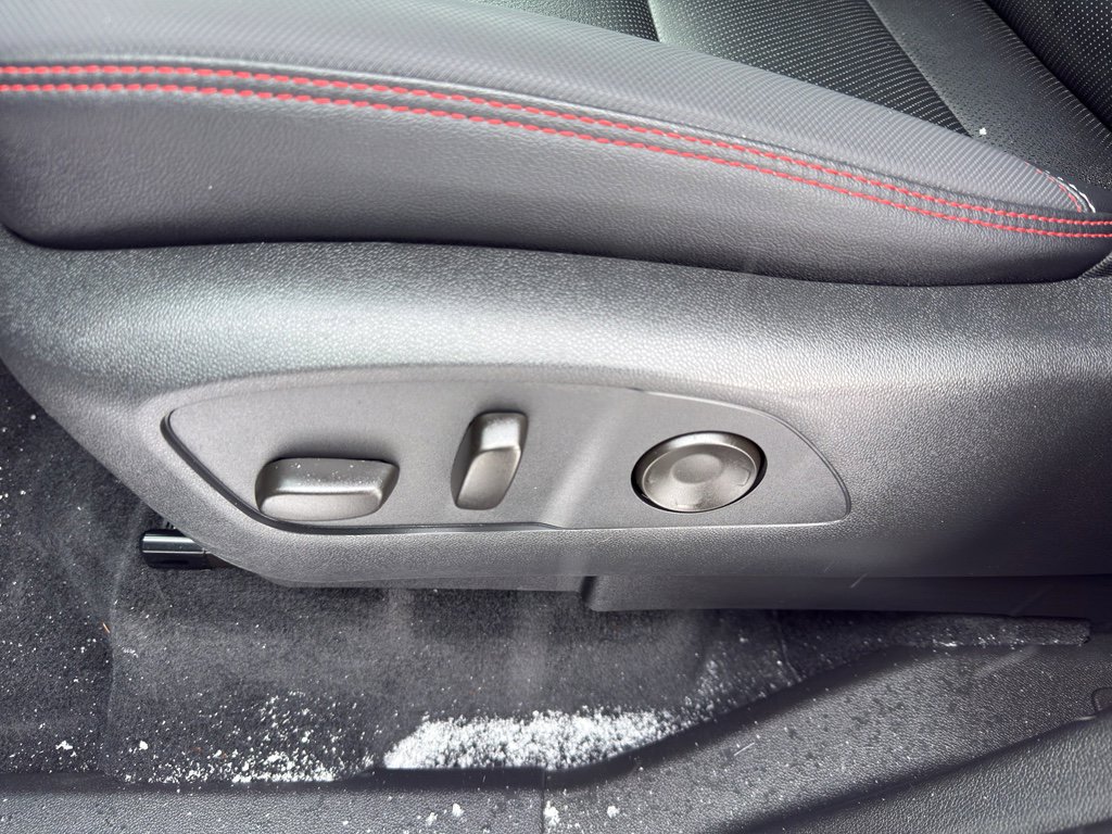 Used 2024 Chevrolet Traverse RS w/ LPO, Floor Liner Package image 16