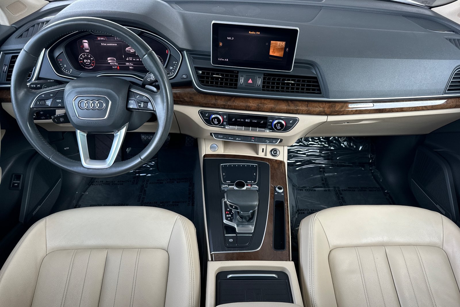Used 2020 Audi Q5 2.0T Premium Plus w/ Premium Plus Package AWD/4WD image 13