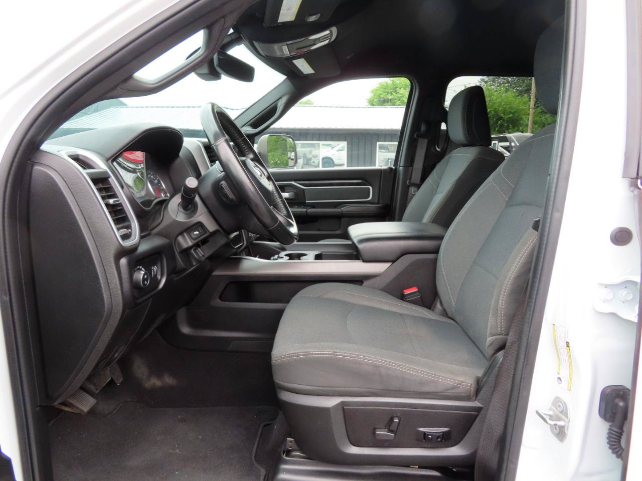 Used 2022 RAM 3500 Lone Star w/ Night Edition AWD/4WD image 26