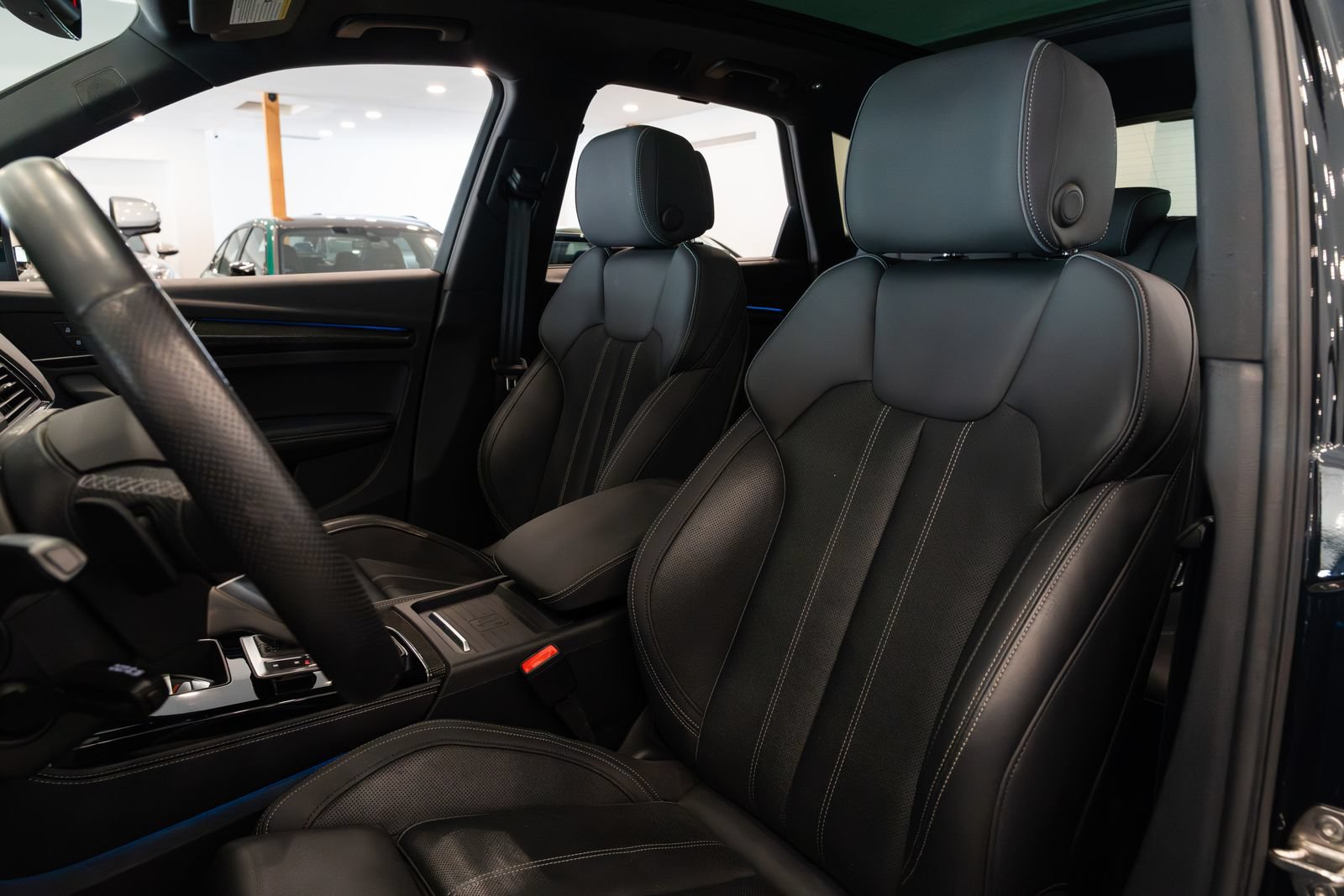 Used 2021 Audi SQ5 Prestige w/ Prestige Package AWD/4WD image 18