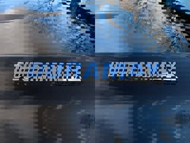 Used 2023 Chevrolet Silverado 1500 LT image 10