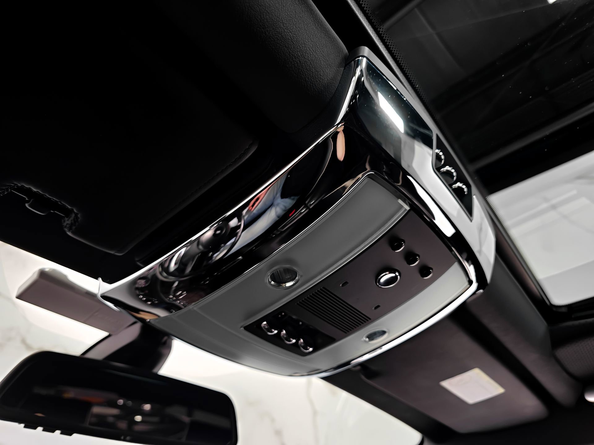 Used 2006 Rolls-Royce Phantom Sedan RWD image 43