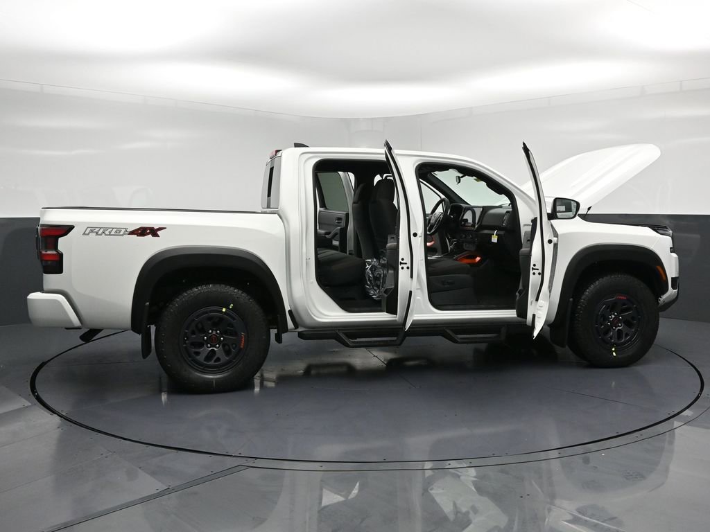New 2026 Nissan Frontier PRO-4X w/ Tow Package image 33