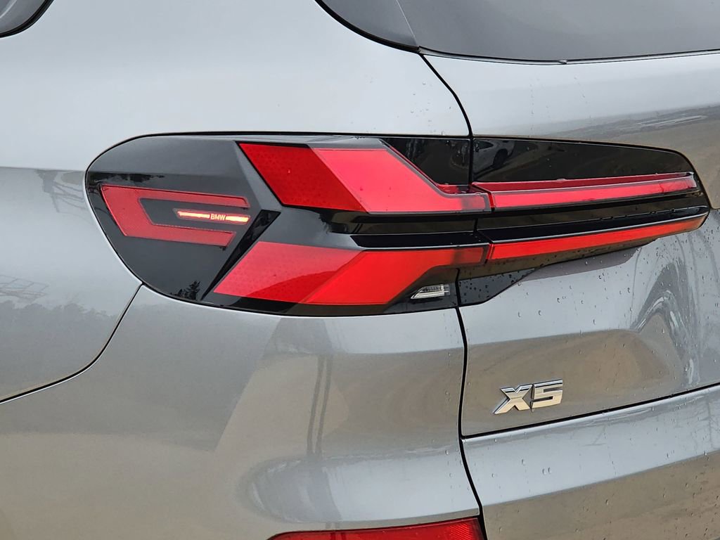 Used 2024 BMW X5 M60i w/ Executive Package AWD/4WD image 21
