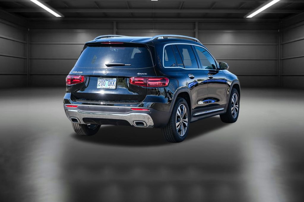 Certified 2025 Mercedes-Benz GLB 250 4MATIC image 19