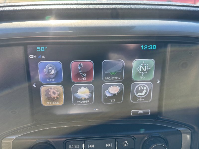 Used 2018 Chevrolet Silverado 1500 High Country image 21