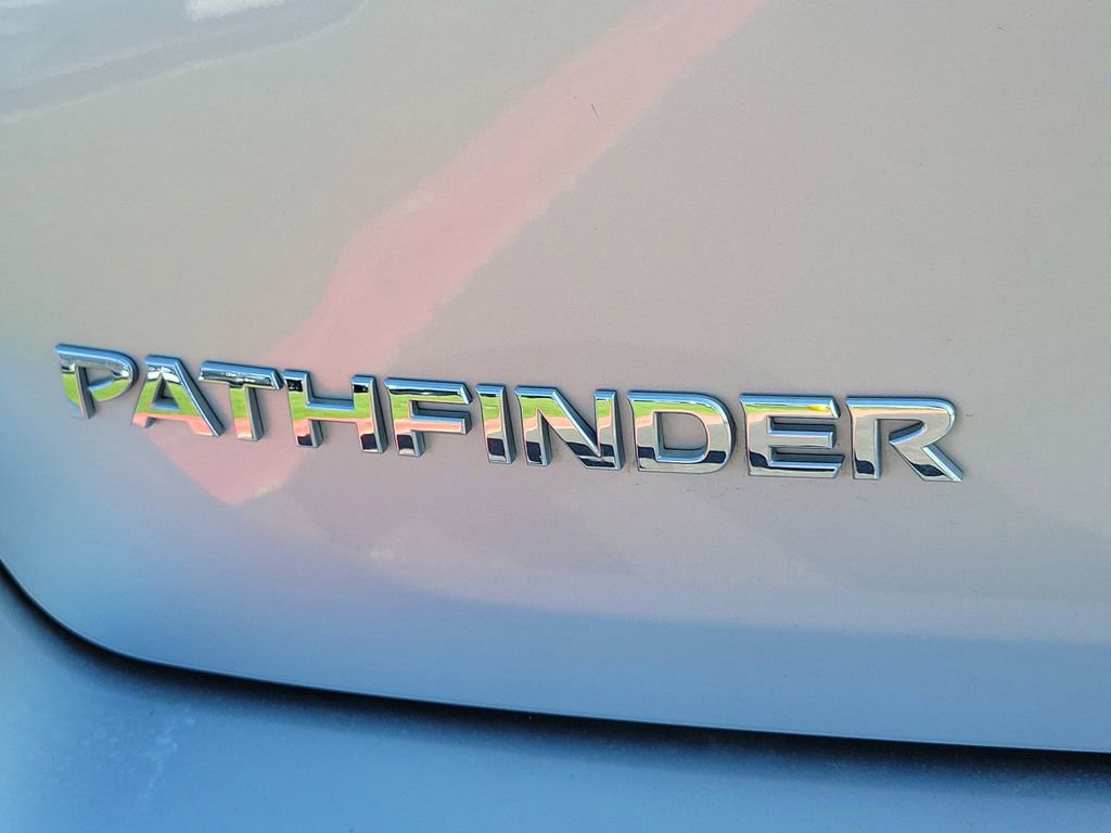 Used 2019 Nissan Pathfinder S FWD image 27