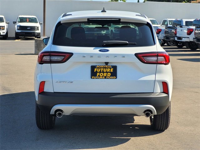 New 2025 Ford Escape Active image 5
