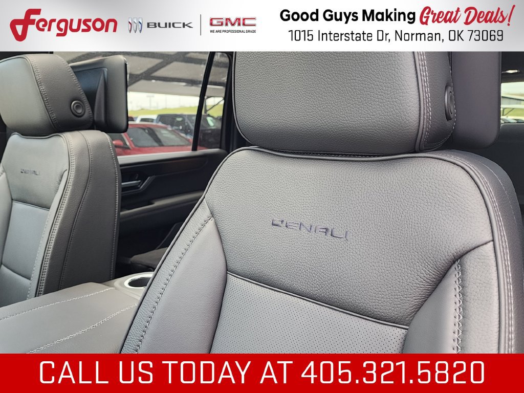 New 2026 GMC Yukon XL Denali w/ Denali Reserve Package AWD/4WD image 17