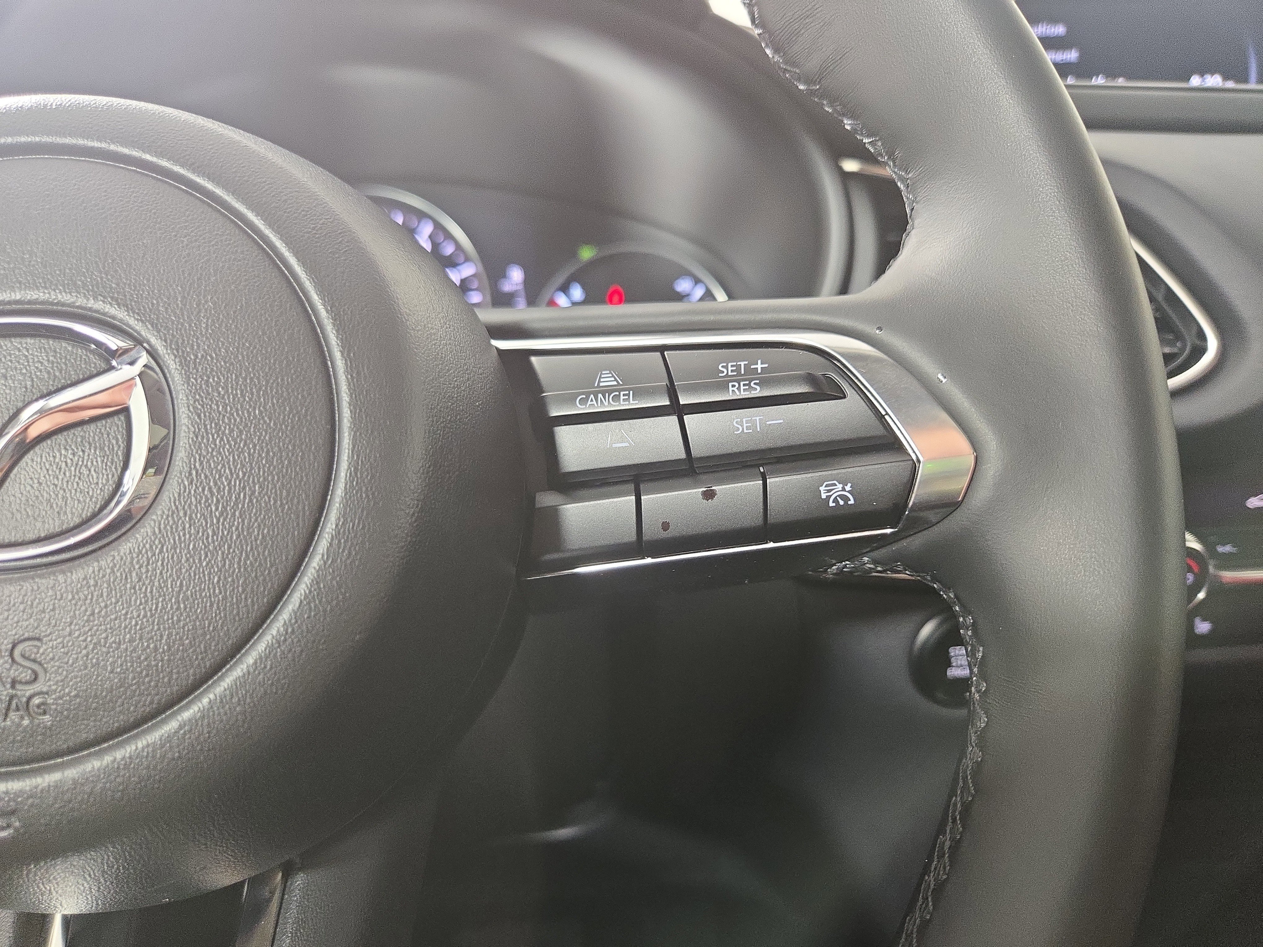 Used 2025 MAZDA CX-30 AWD 2.5 S w/ Preferred Package image 17