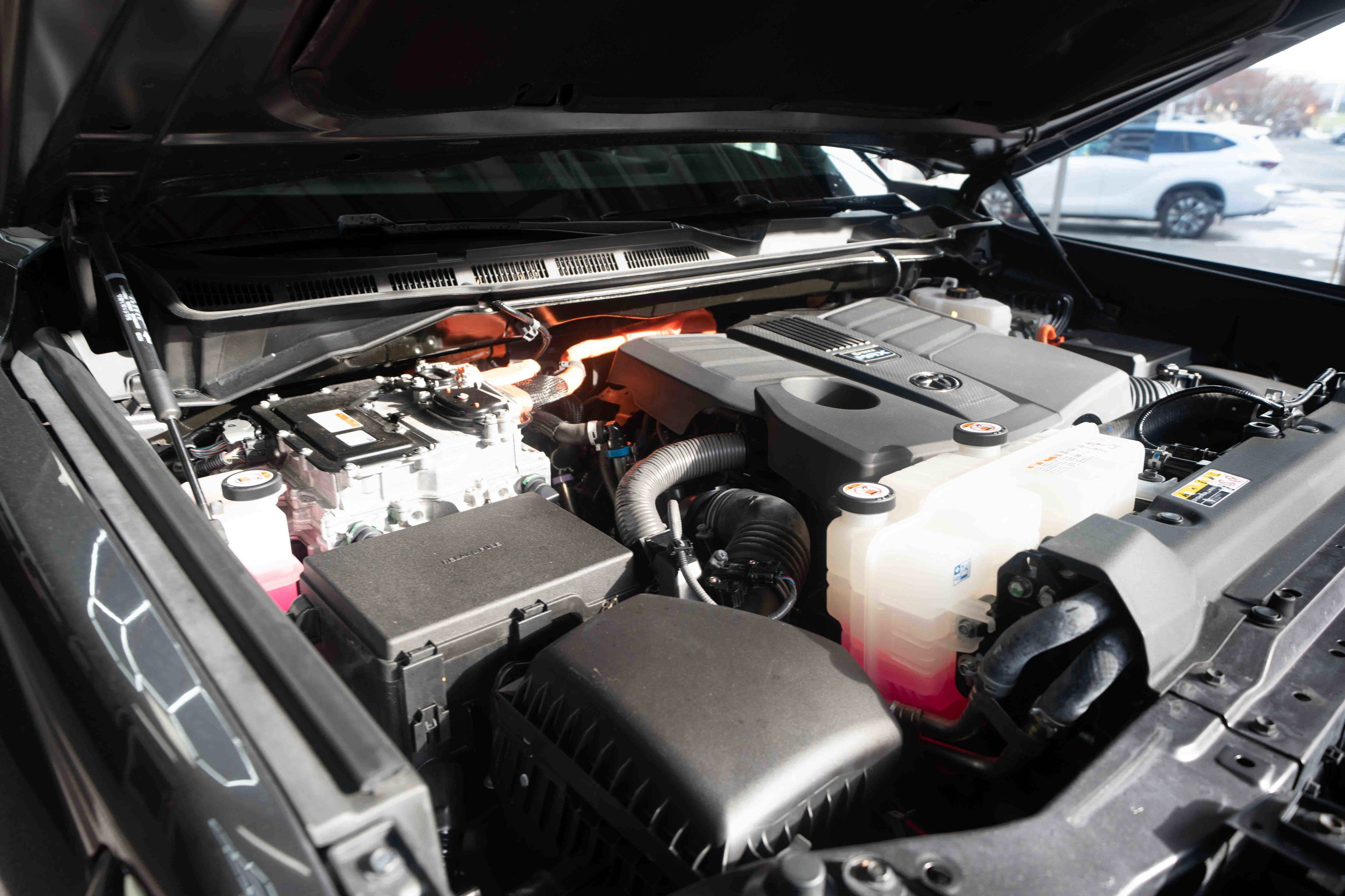 Used 2023 Toyota Tundra Limited image 31