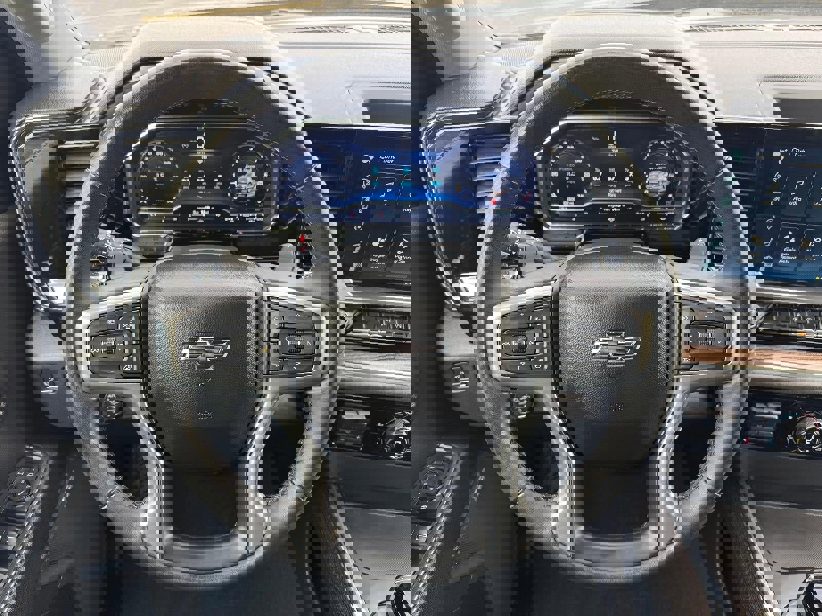 Certified 2024 Chevrolet Silverado 1500 RST w/ Convenience Package II image 8