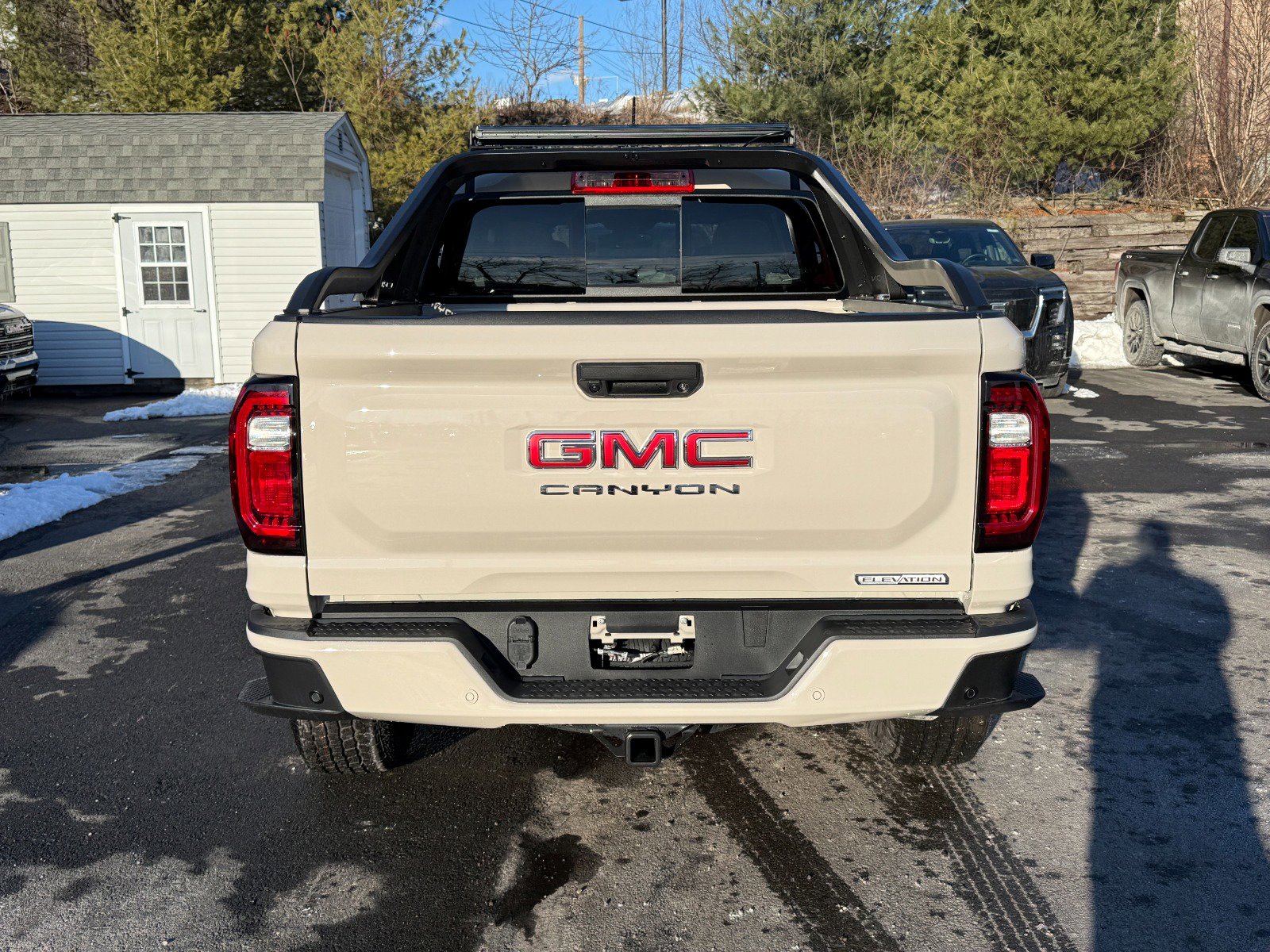 New 2026 GMC Canyon Elevation w/ LPO, Sports Bar Package image 4