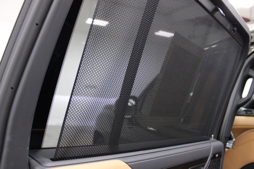 Used 2025 Lexus LX 700h Luxury image 26