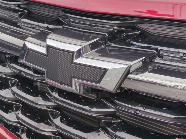 Used 2025 Chevrolet Trax RS w/ Driver Confidence Package image 30