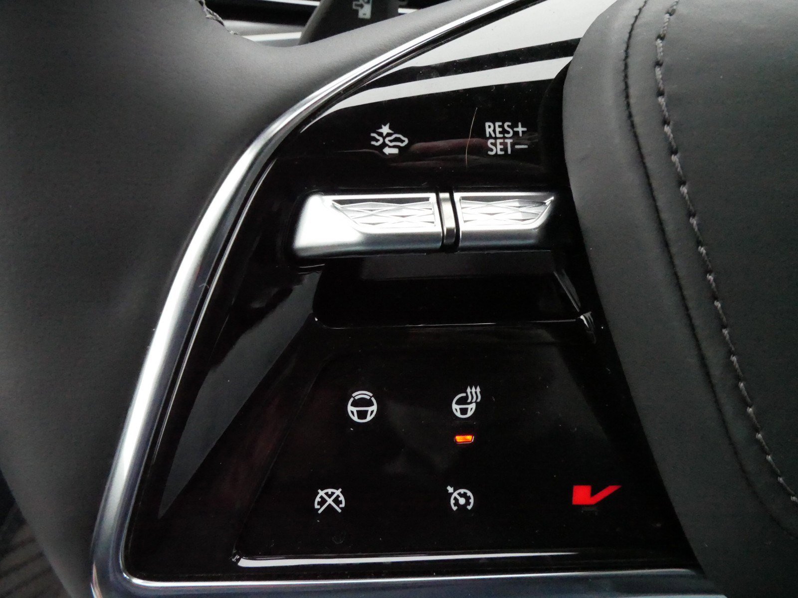 New 2025 Cadillac Escalade IQ Sport 2 image 24