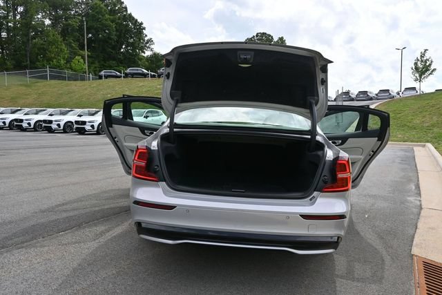 Used 2025 Volvo S60 B5 Plus AWD/4WD image 43