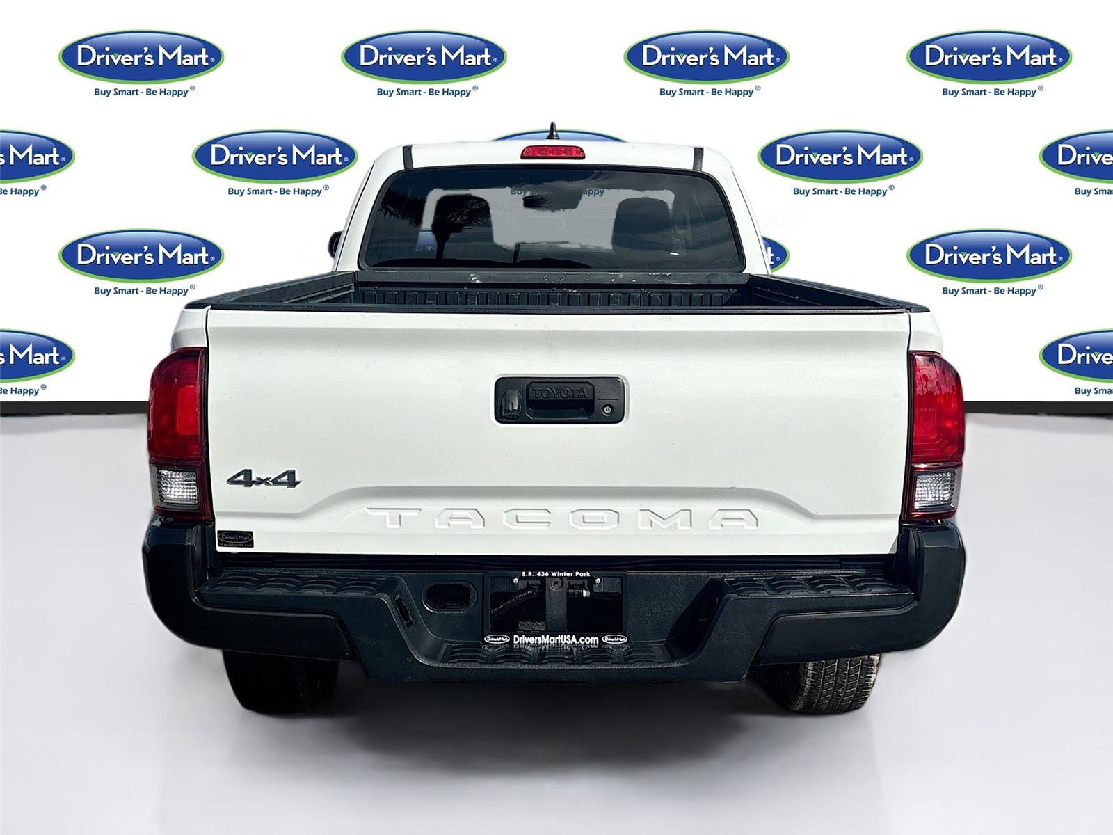 Used 2020 Toyota Tacoma SR image 7