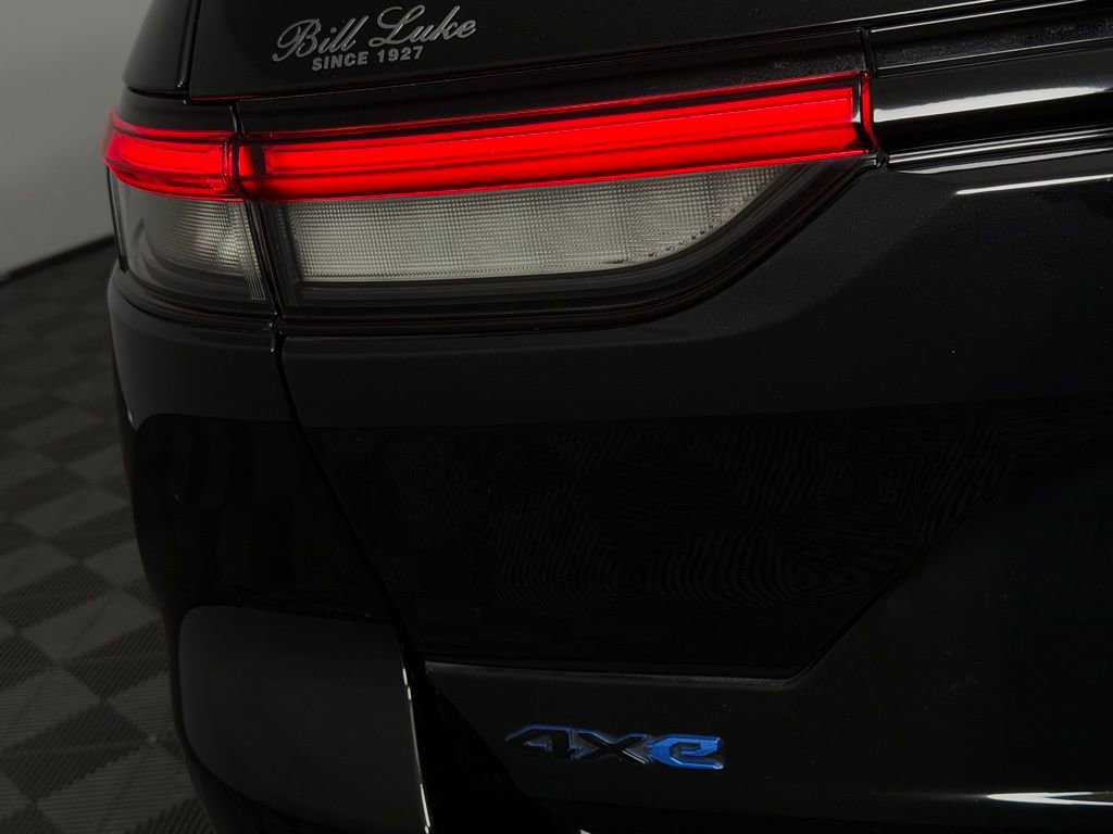 Used 2023 Jeep Grand Cherokee Summit image 15