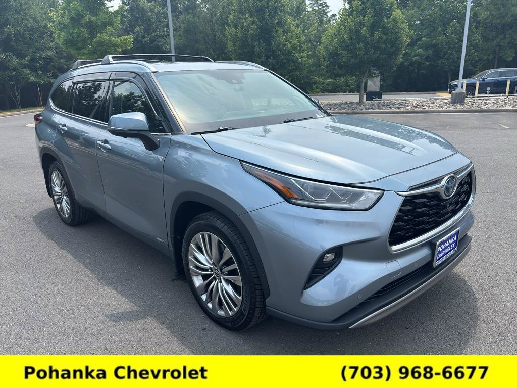 Used 2023 Toyota Highlander Platinum AWD/4WD image 1