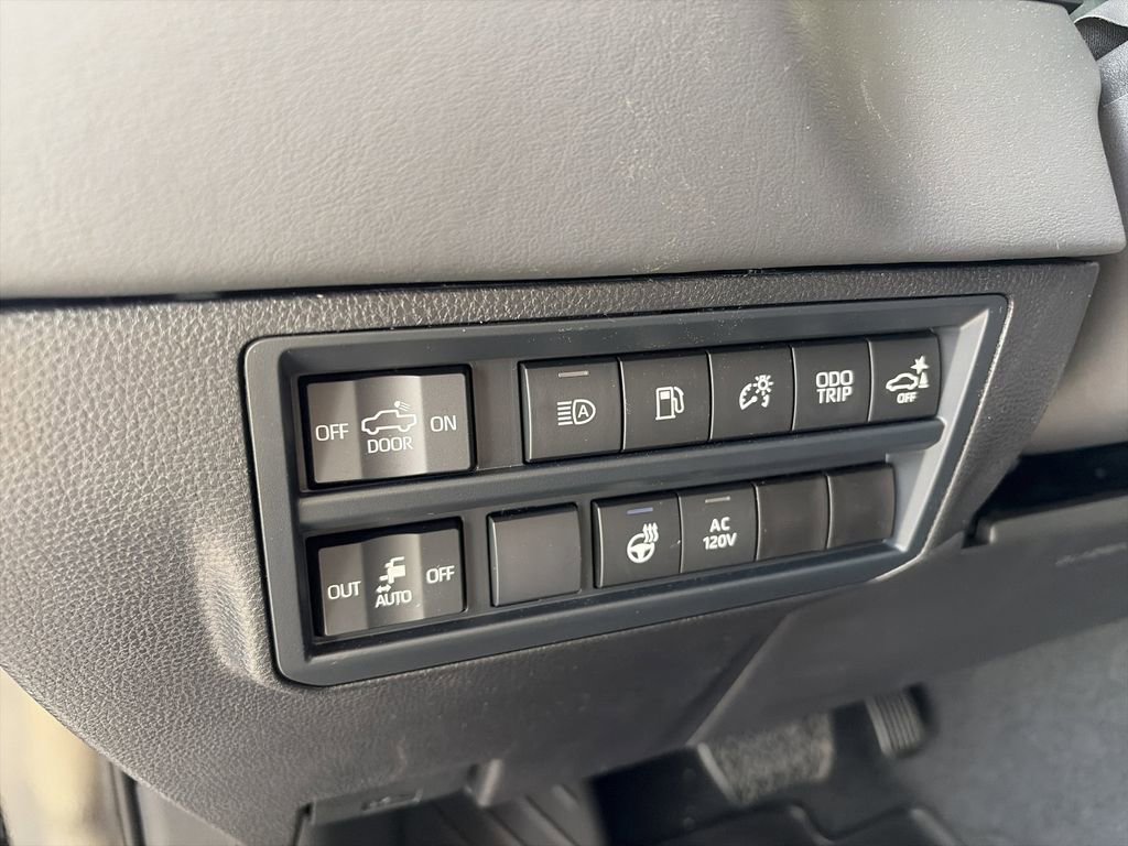 New 2026 Toyota Tundra Platinum AWD/4WD image 22