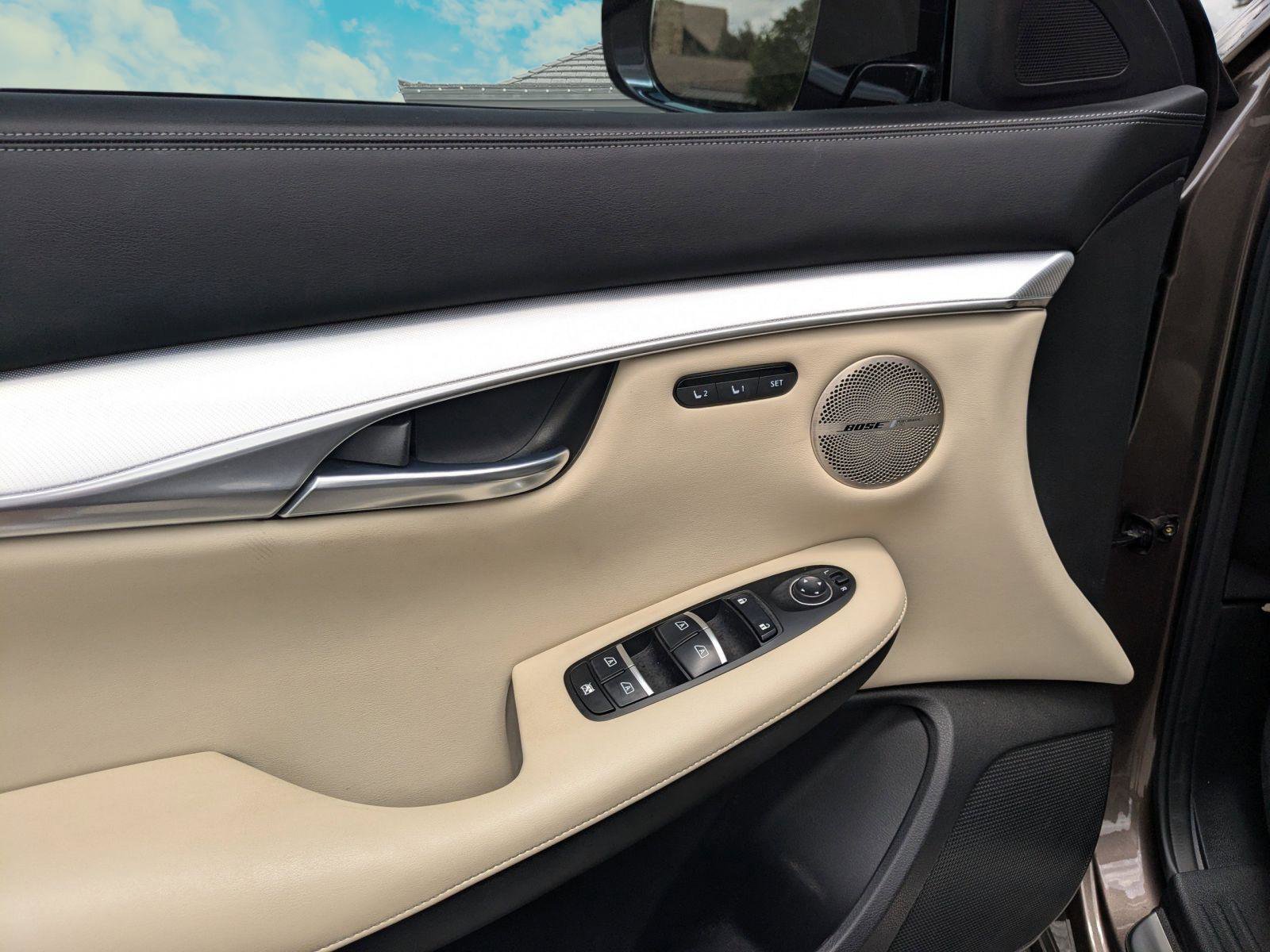 Used 2019 INFINITI QX50 Essential w/ Proactive Package FWD image 7