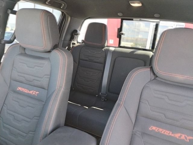 Used 2025 Nissan Frontier PRO-4X w/ Pro Convenience Package AWD/4WD image 14