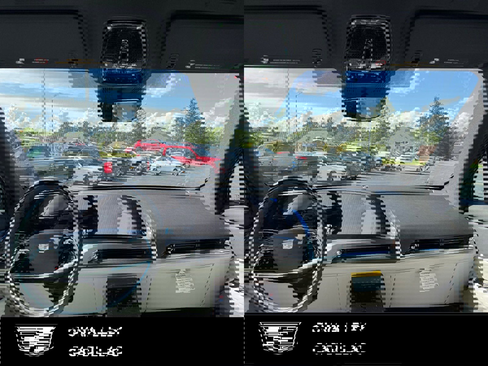 New 2026 Cadillac Vistiq Luxury w/ LPO, Floor Liner Package AWD/4WD image 16