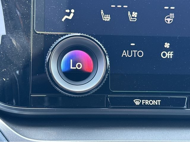 New 2026 Lexus TX 500h AWD image 32