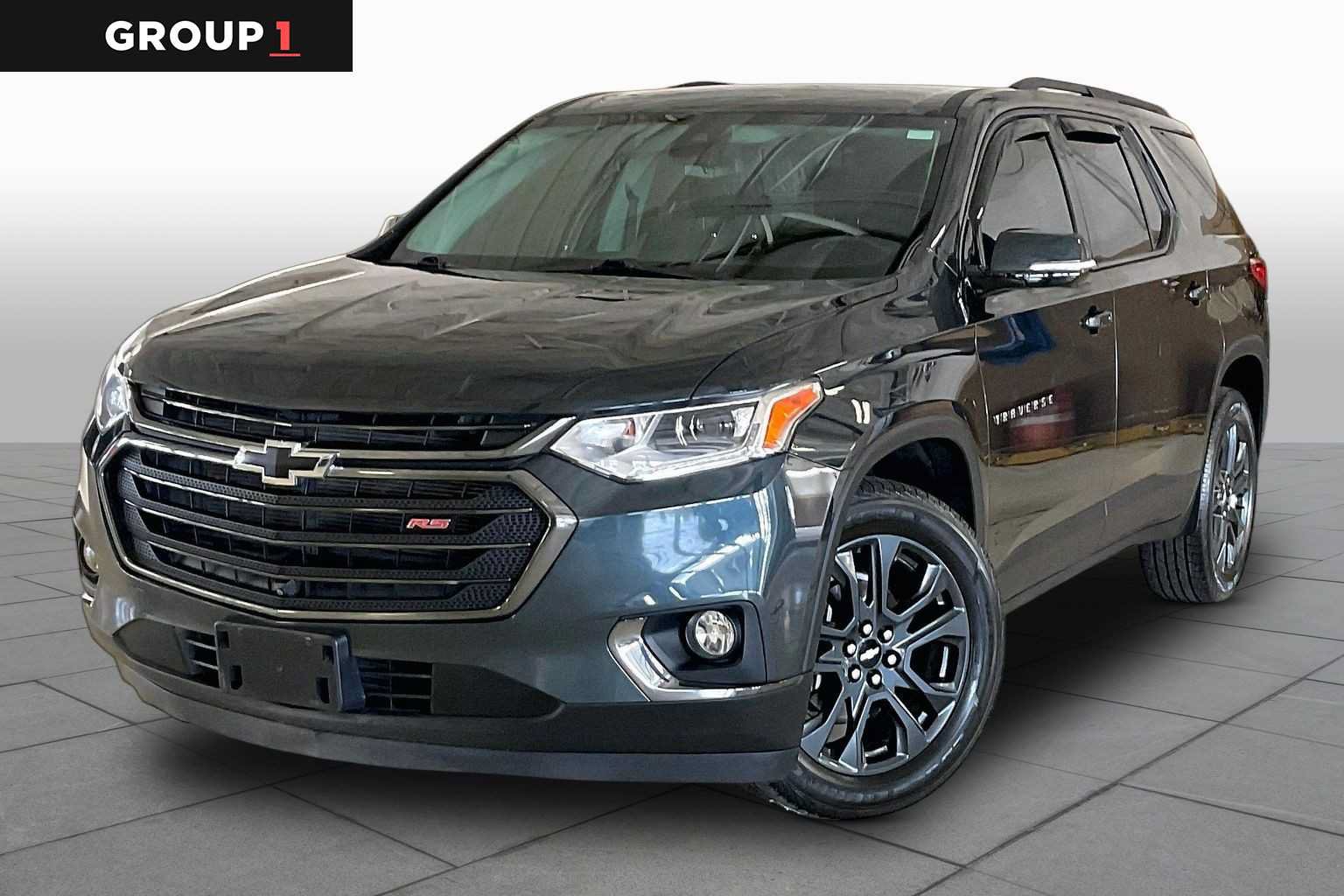 Used 2020 Chevrolet Traverse RS FWD image 1