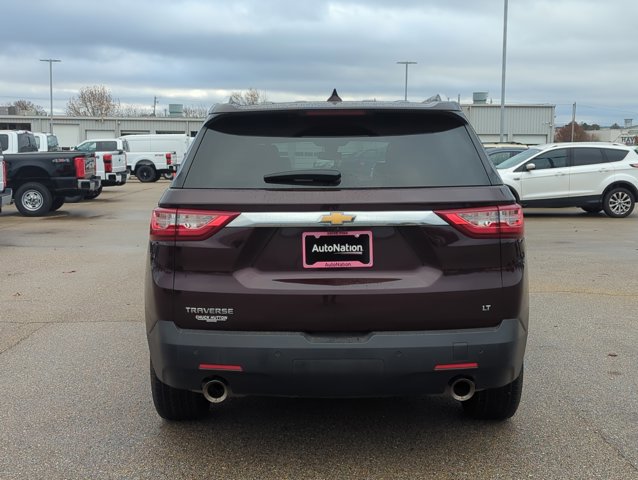 Used 2018 Chevrolet Traverse LT image 7
