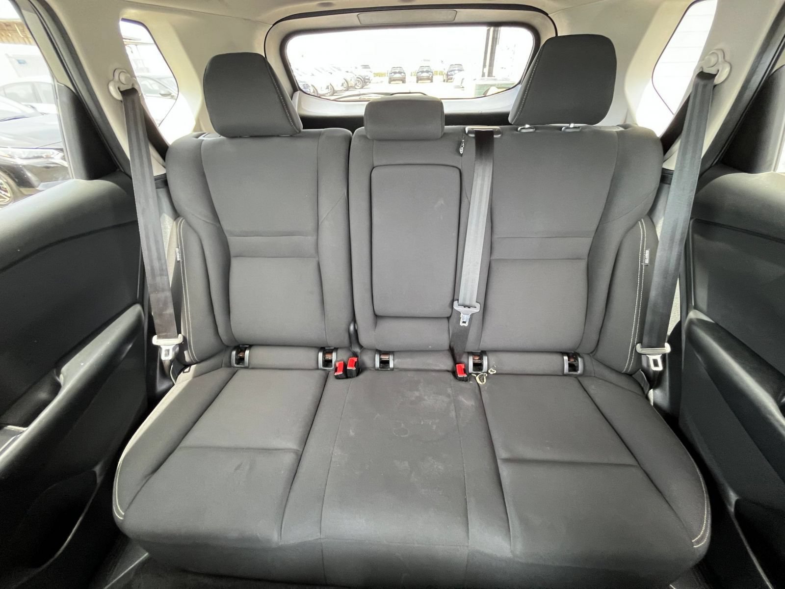Used 2024 Nissan Rogue S AWD/4WD image 36