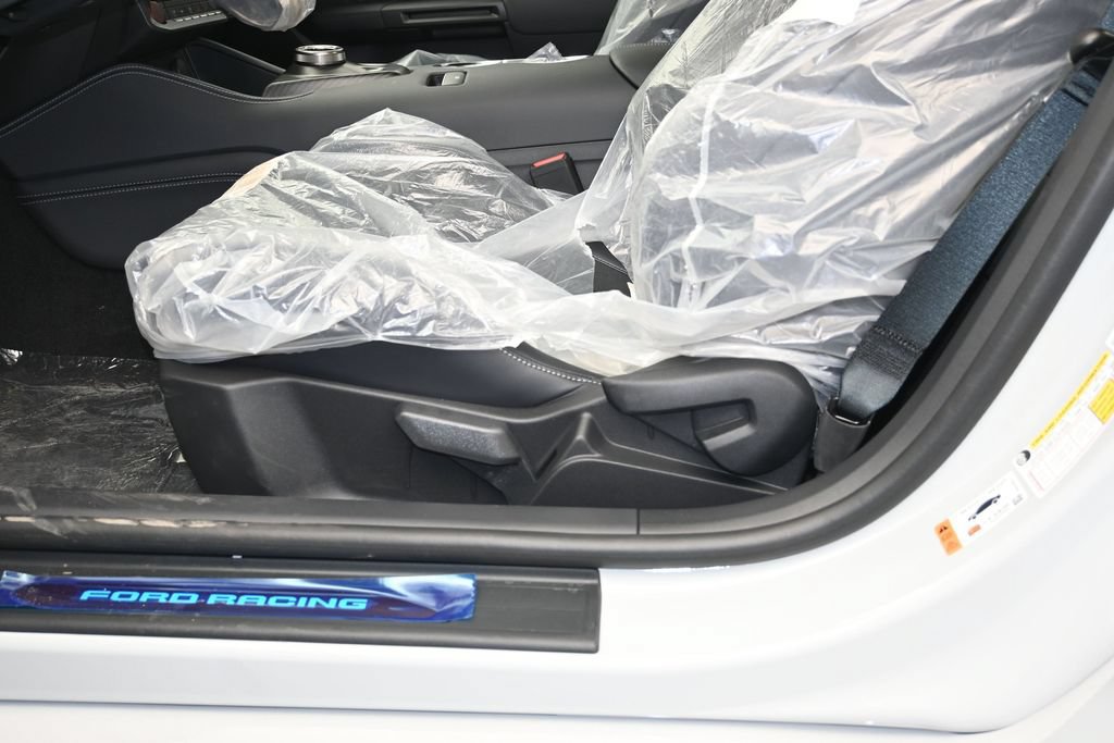 New 2026 Ford Mustang Dark Horse SC w/ Carbon Fiber Exterior Package RWD image 22