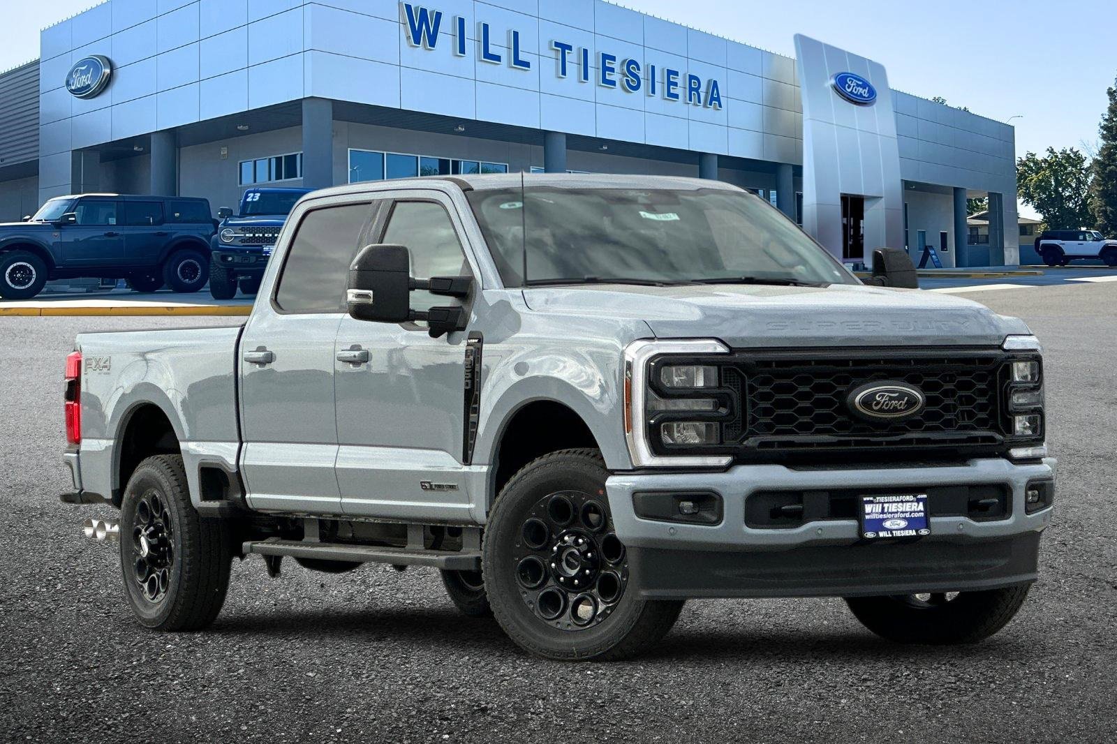 New 2026 Ford F250 Lariat w/ Black Appearance Package image 2