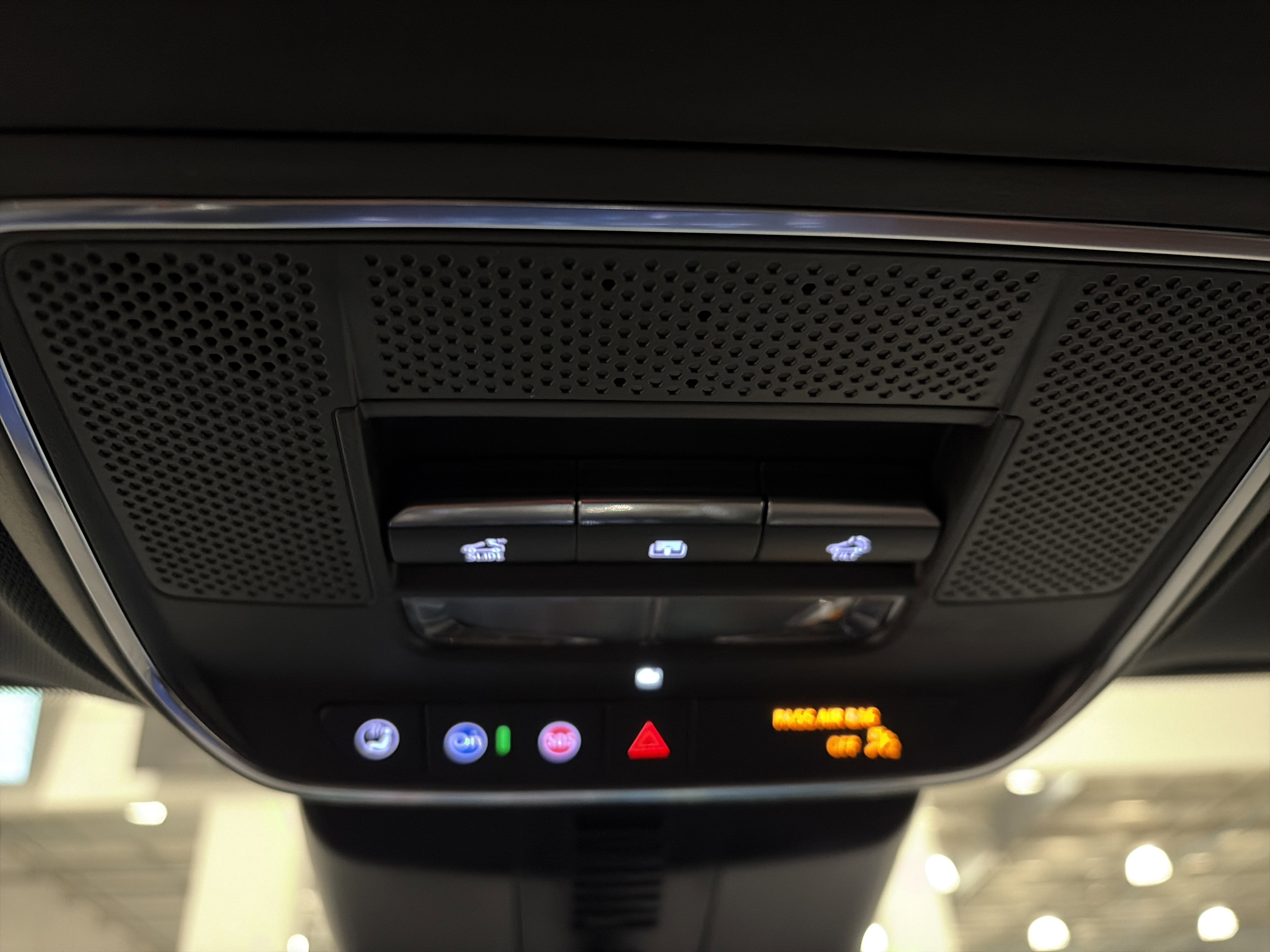 New 2026 Chevrolet Traverse RS w/ LPO, Floor Liner Package image 35