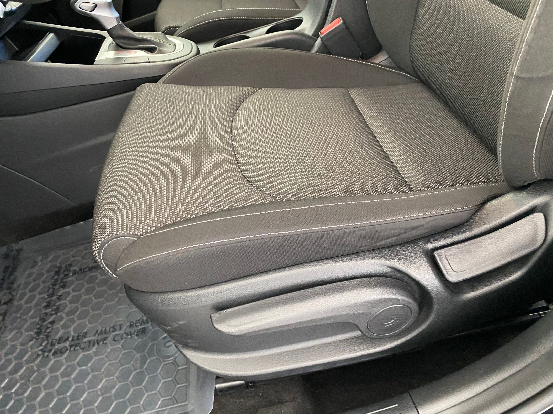 Used 2024 Kia Forte LXS w/ LXS Technology Package image 13