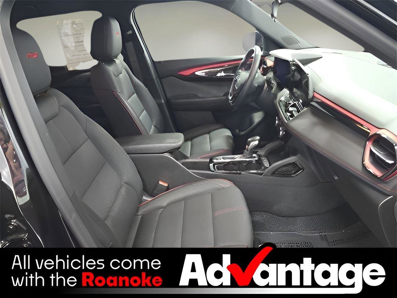 Used 2025 Chevrolet TrailBlazer RS image 14