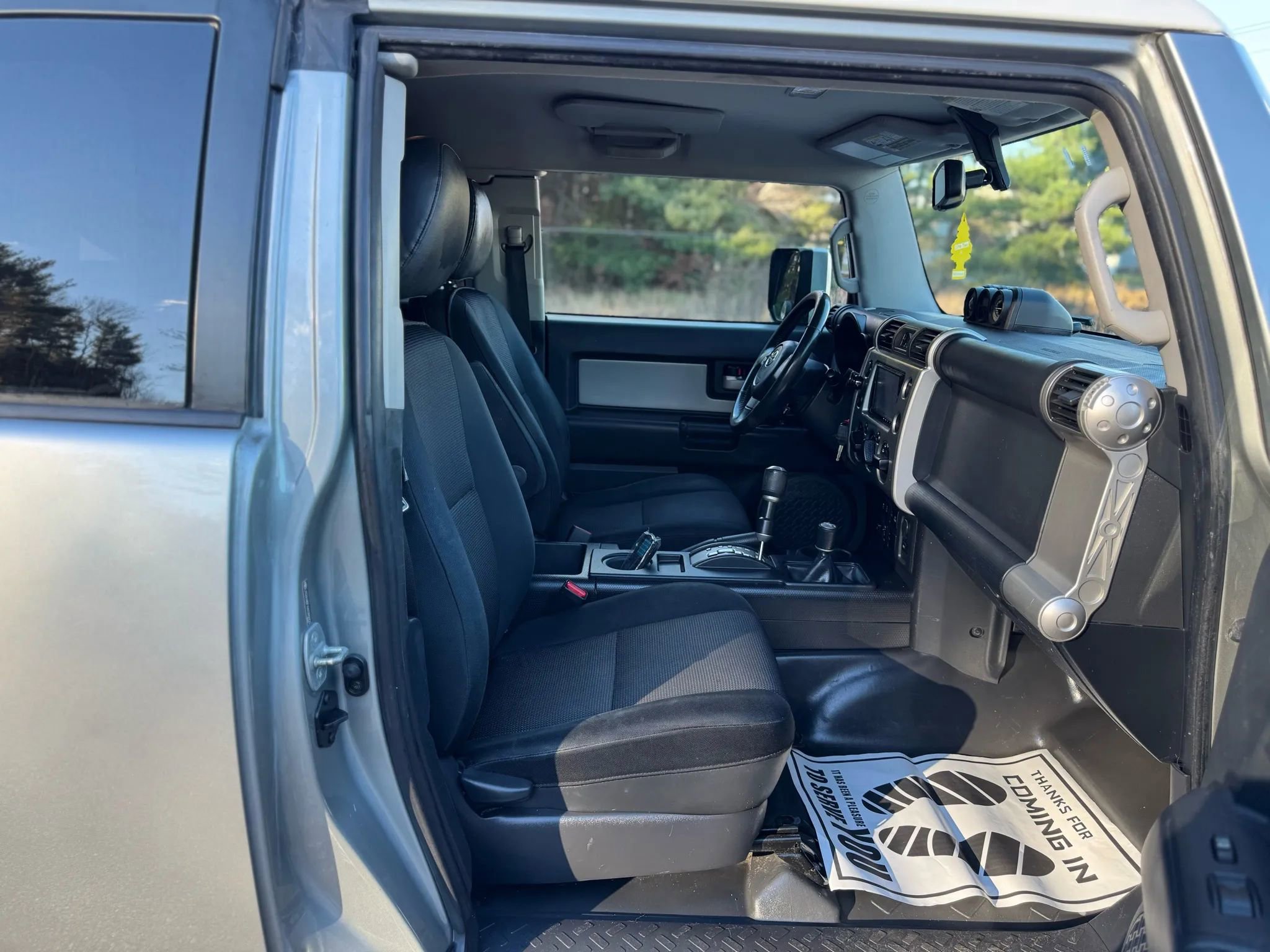 Used 2010 Toyota FJ Cruiser 4WD image 18