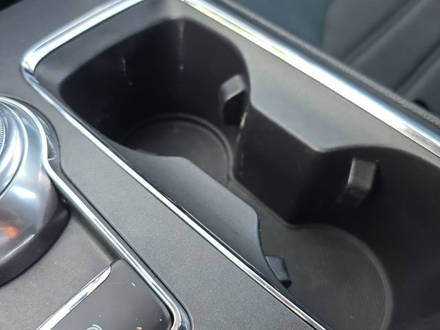 Used 2020 Ford Fusion SE image 26