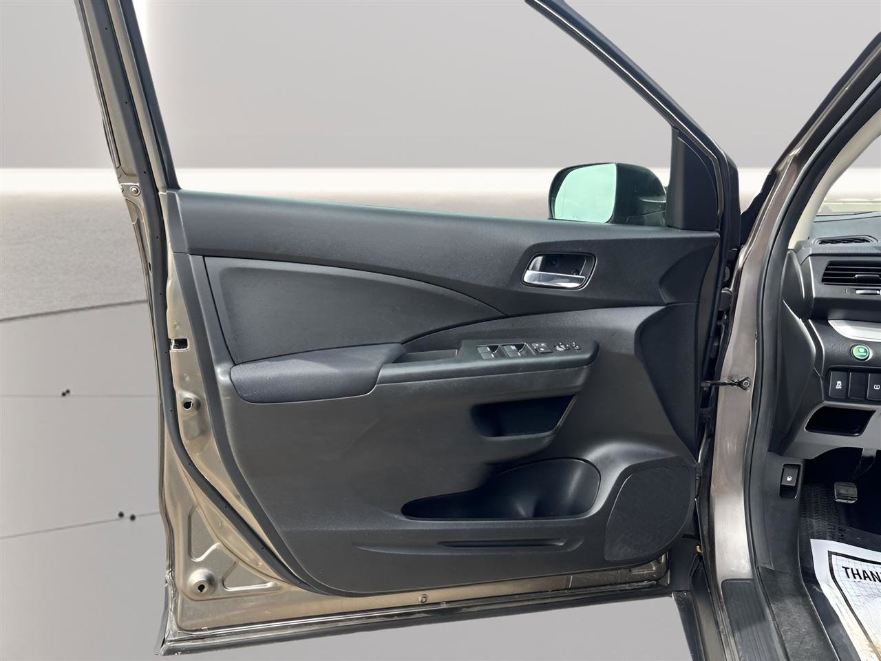 Used 2015 Honda CR-V LX image 14