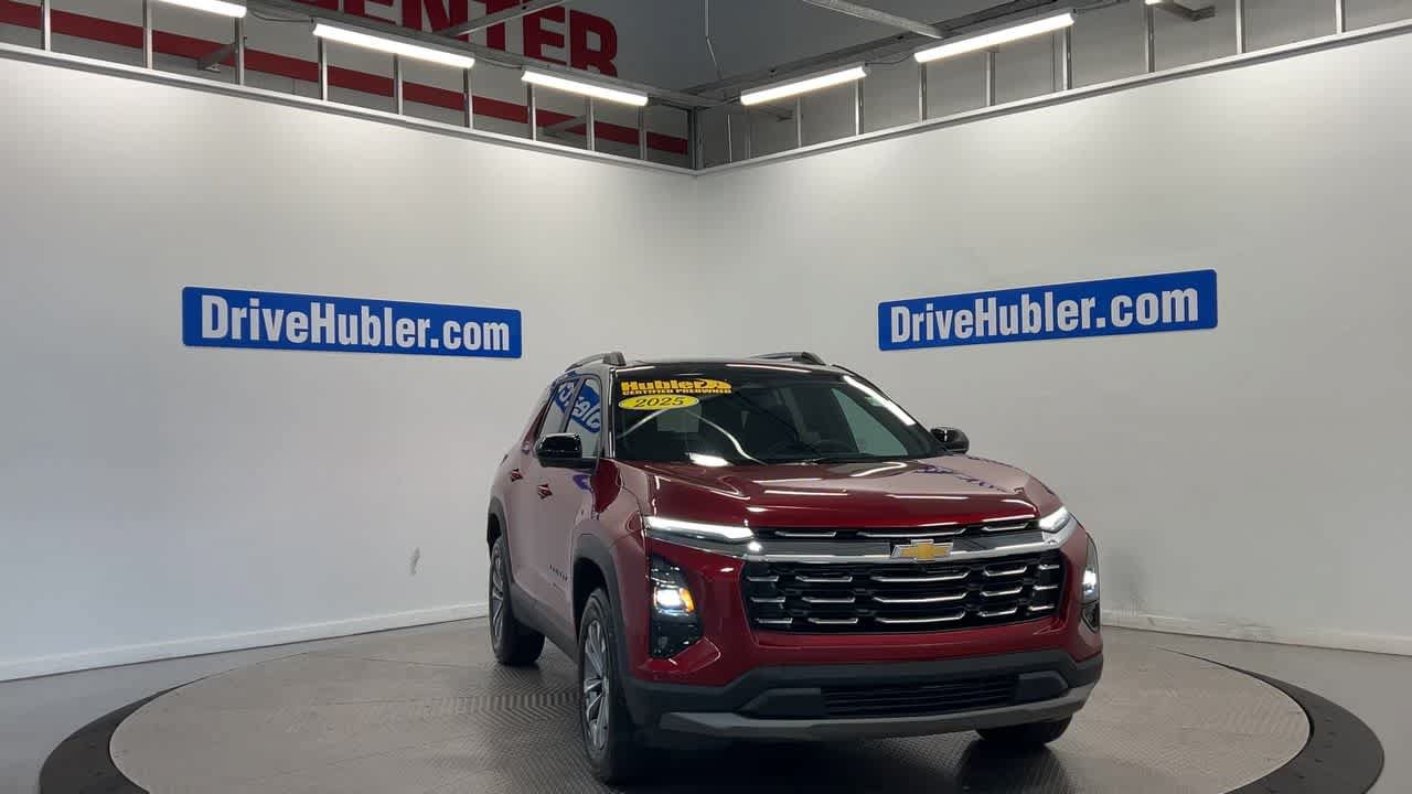 Used 2025 Chevrolet Equinox LT w/ Safety and Technology Package FWD image 5