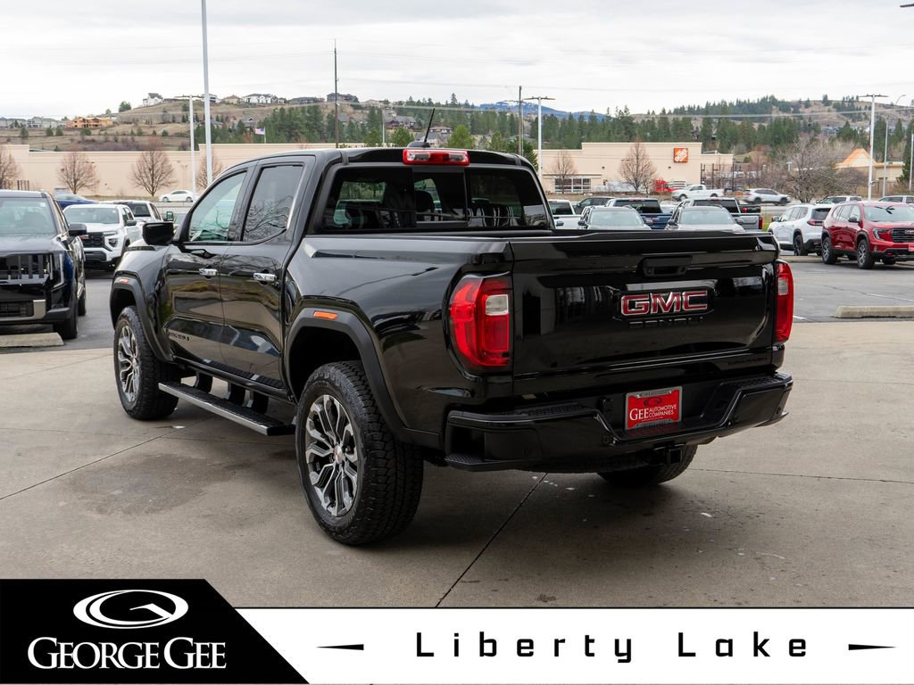 Used 2023 GMC Canyon Denali image 5