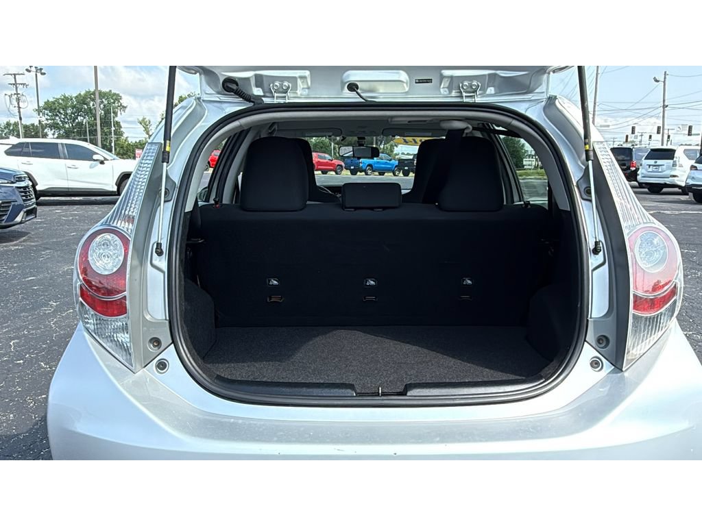 Used 2014 Toyota Prius C One FWD image 7