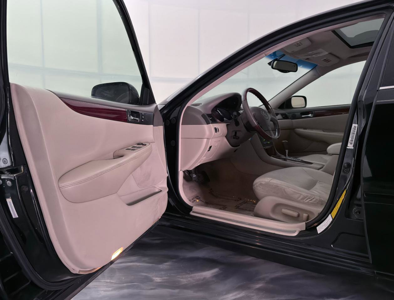 Used 2003 Lexus ES 330 image 16