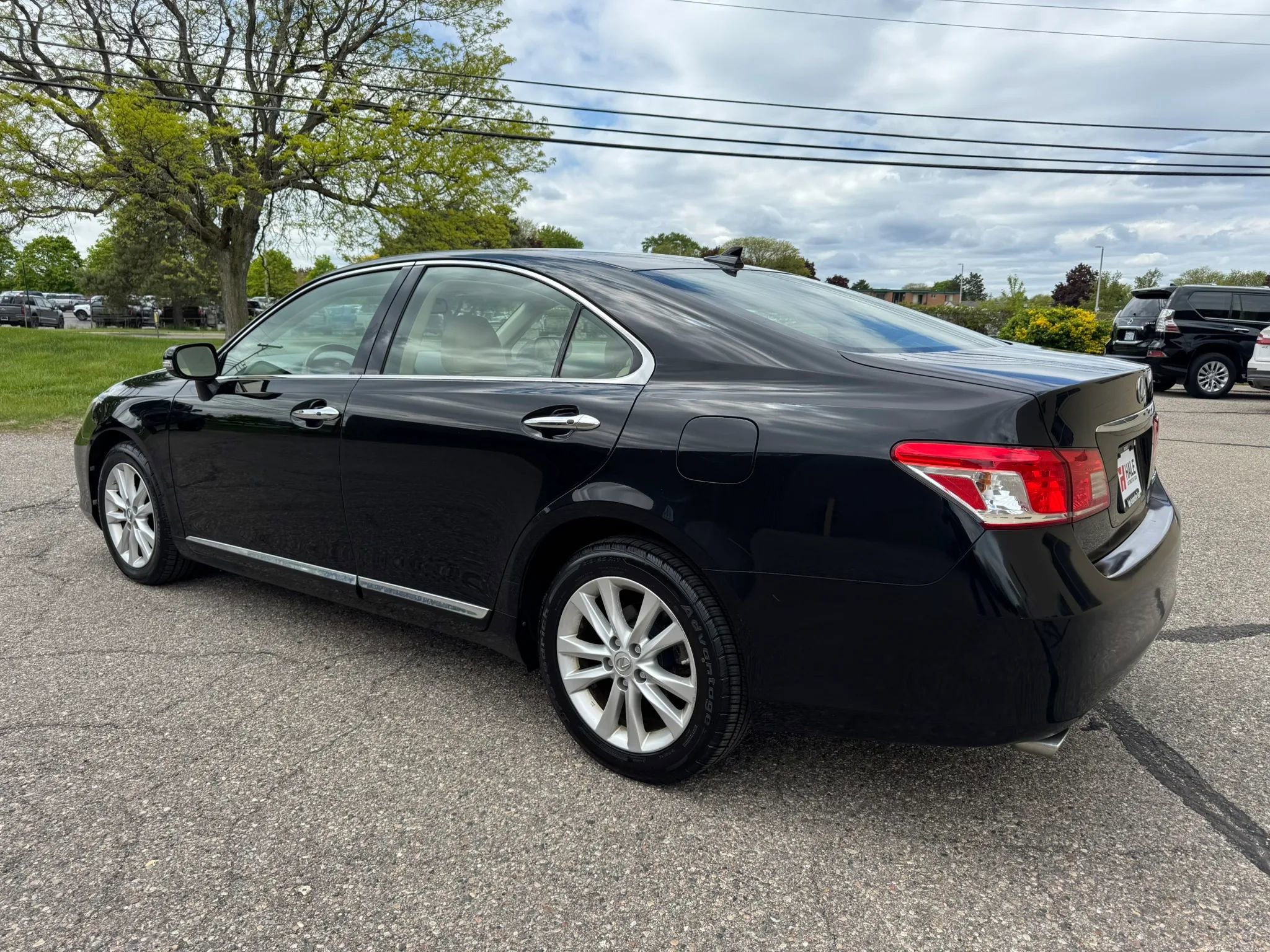 Used 2011 Lexus ES 350 FWD image 6