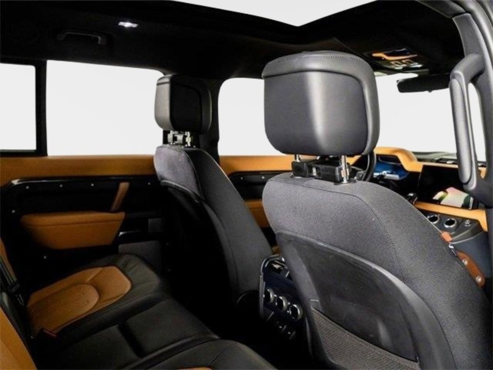 Used 2023 Land Rover Defender 130 X image 47